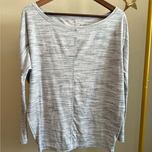Athleta Heather Gray Long Sleeve Top XS | Lightweight Active Tee